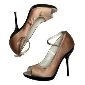 Gianfranco Ferré Stiletto Rose Gold Toned Pumps Size EU 36 Excellent Used Cond